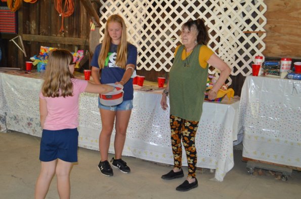 Raffle Myla,Mary & Avery