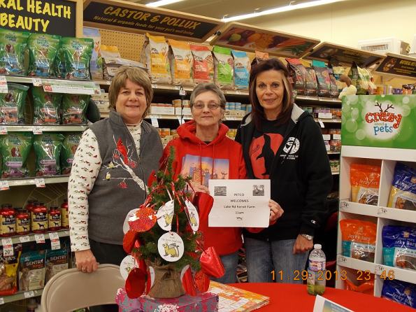 petco-canandaigua-Iliana-Mum-and-Donna